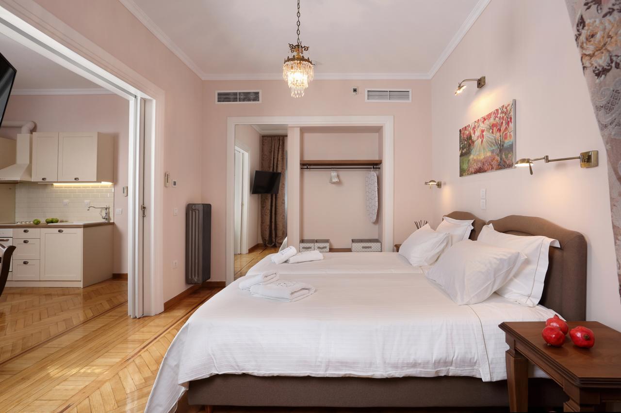 V1935 Luxurious Apartments Atene Esterno foto