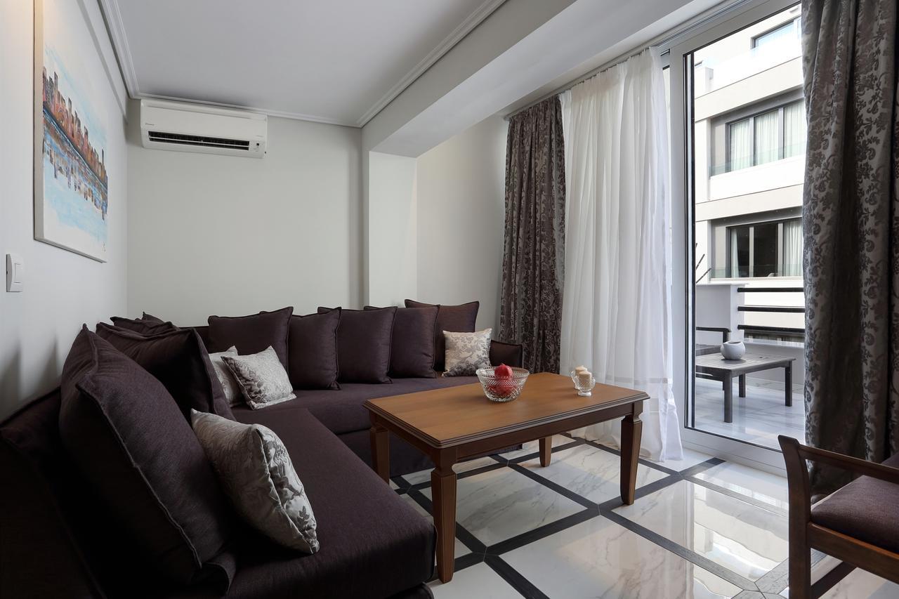 V1935 Luxurious Apartments Atene Esterno foto
